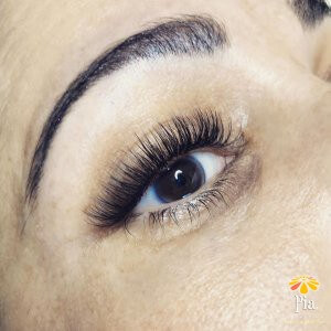 What Type of Eyelash Extensions is Best for You?